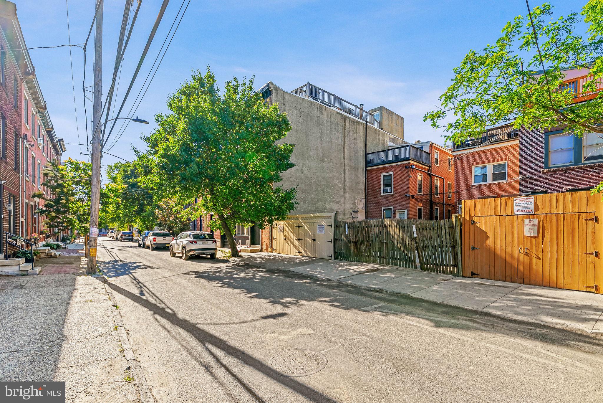 1910 FAIRMOUNT AVENUE B (1R)
