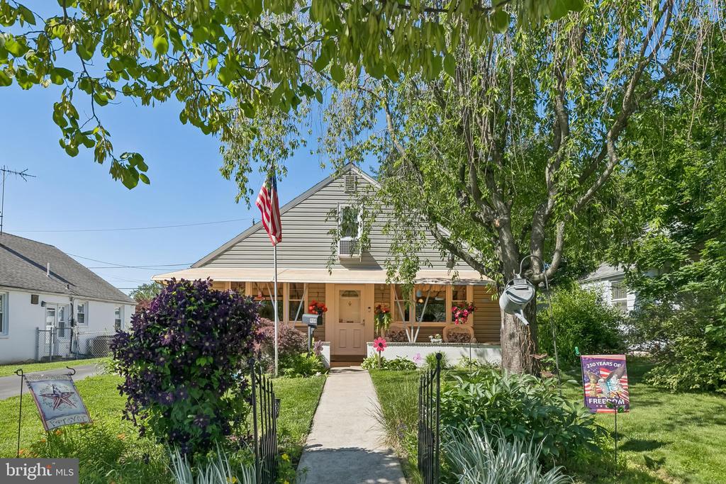 918 GRIFFITH STREET