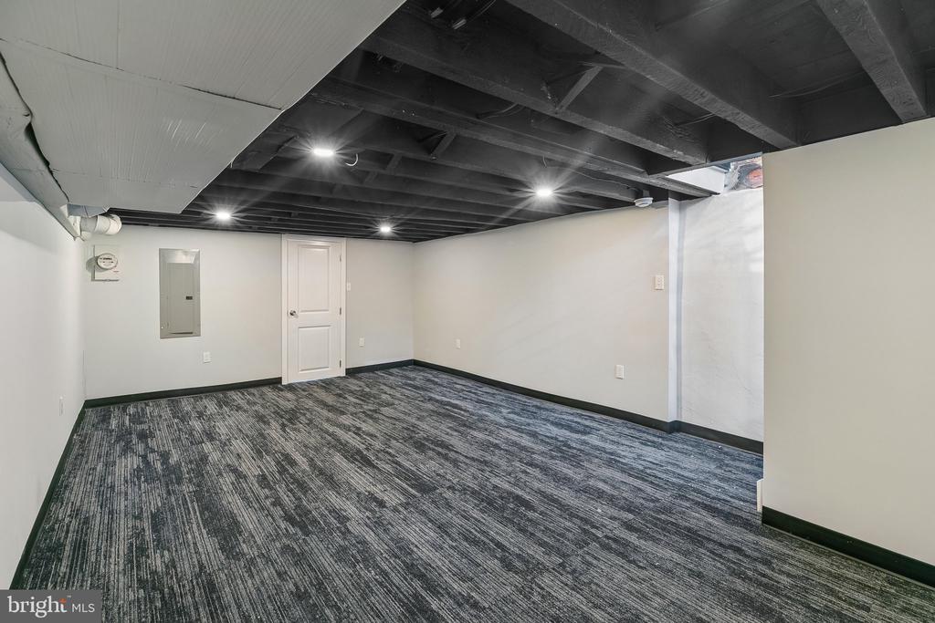 1526 N 58TH STREET 28