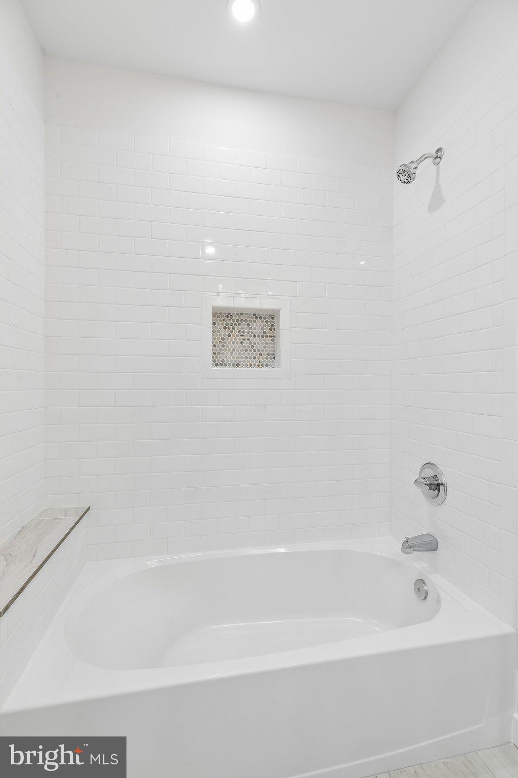 1526 N 58TH STREET 28