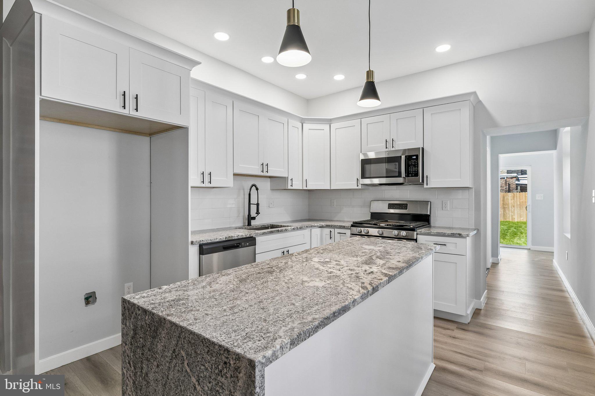 1526 N 58TH STREET 28