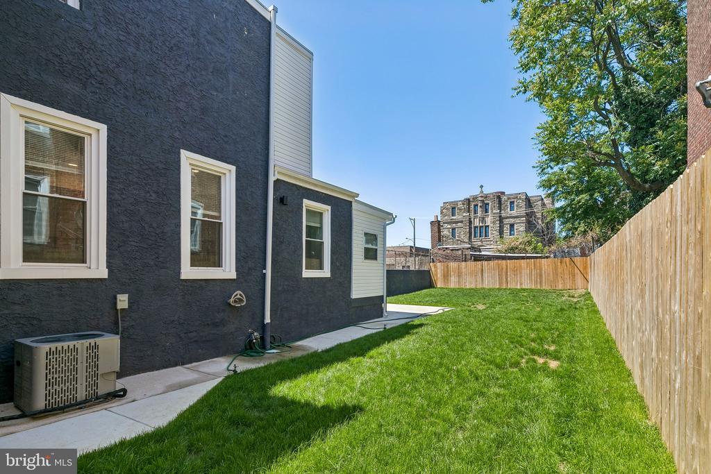 1526 N 58TH STREET 28
