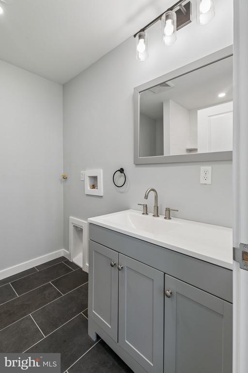 1526 N 58TH STREET 28