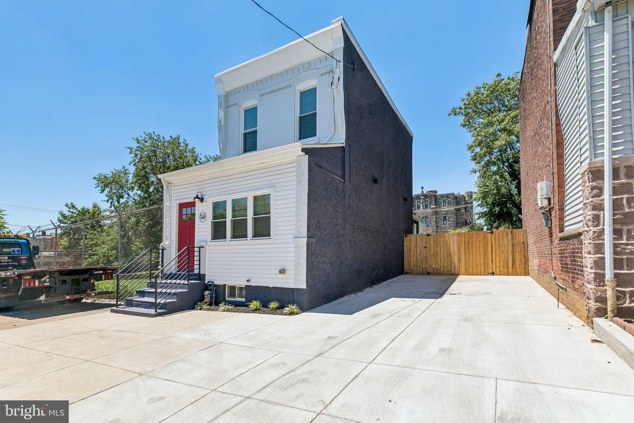1526 N 58TH STREET 28