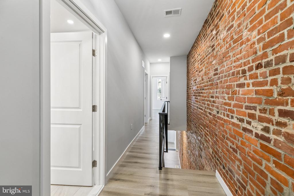 1526 N 58TH STREET 28
