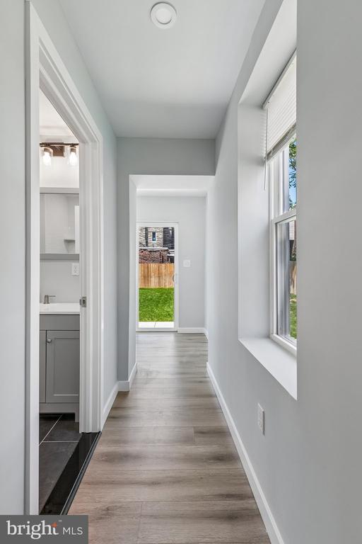 1526 N 58TH STREET 28