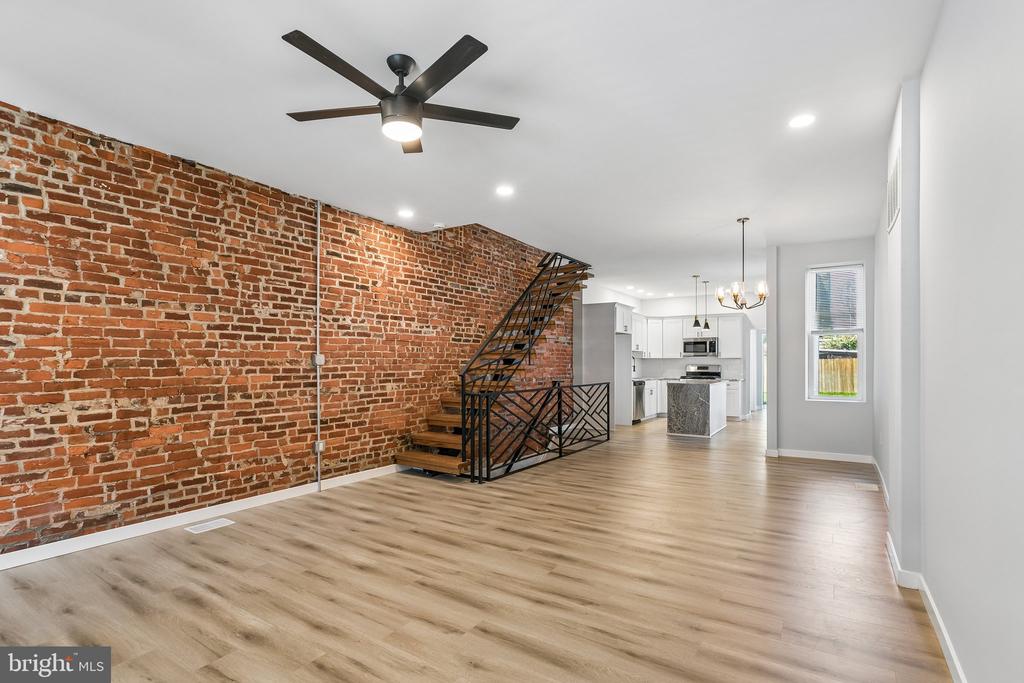 1526 N 58TH STREET 28