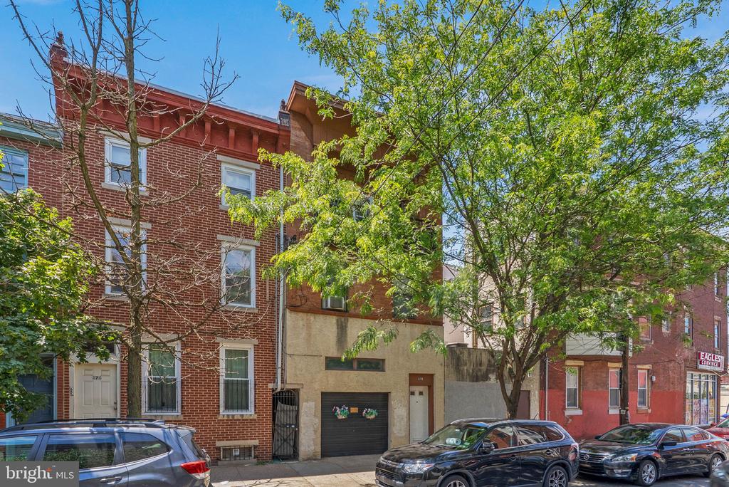 678 N 15TH STREET