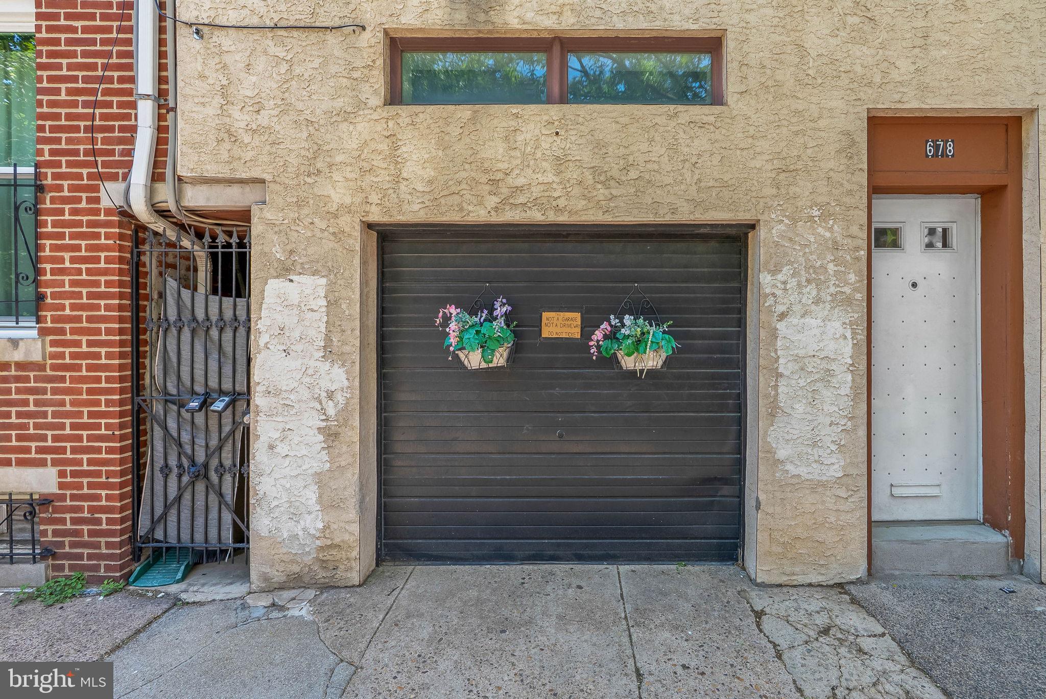 678 N 15TH STREET