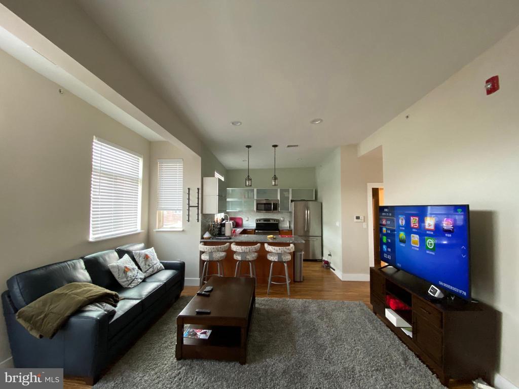 808 N 4TH STREET