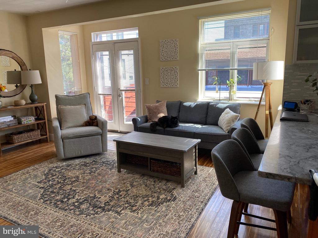 808 N 4TH STREET