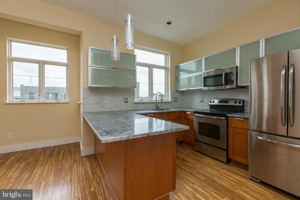 808 N 4TH STREET