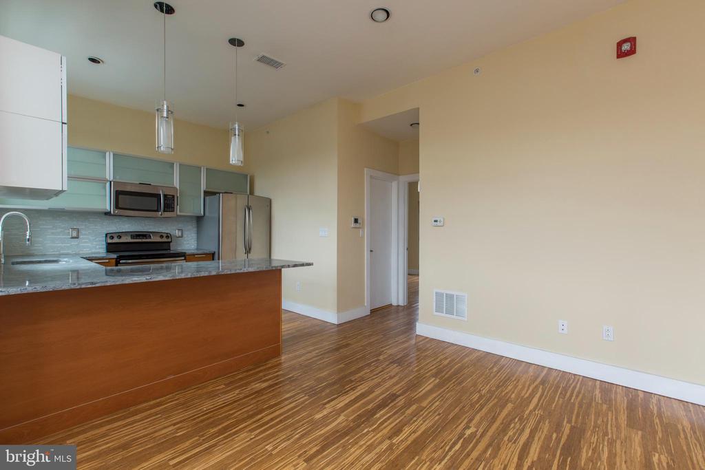 808 N 4TH STREET