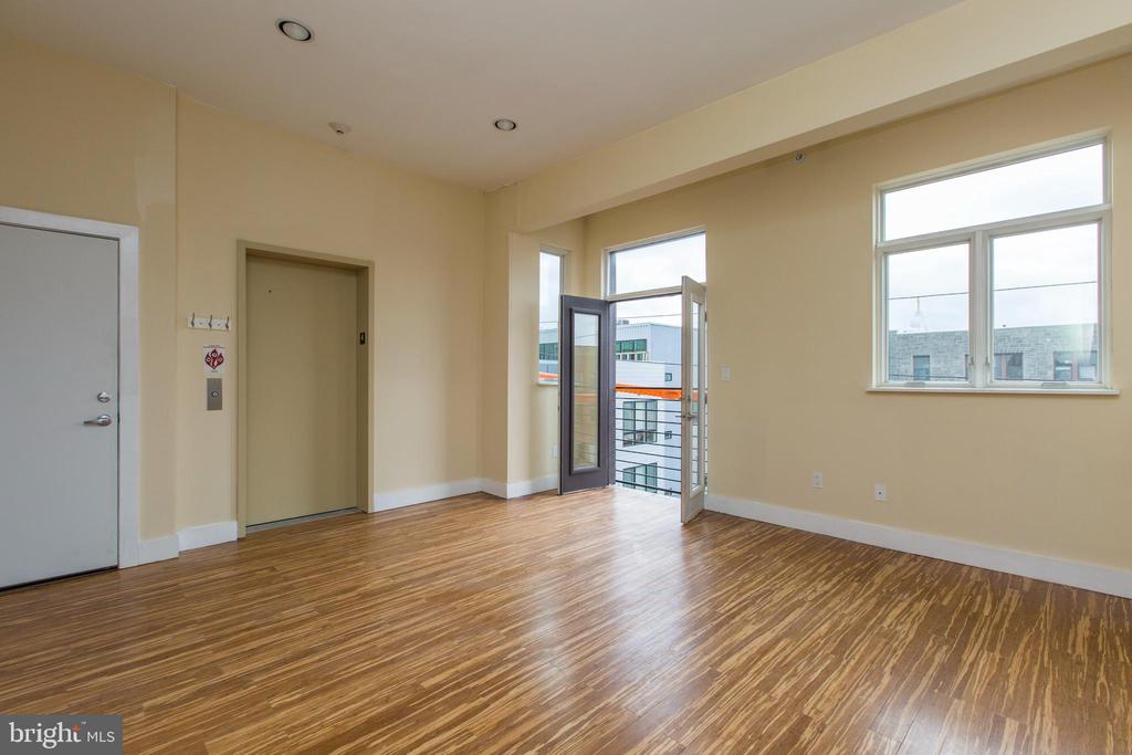 808 N 4TH STREET