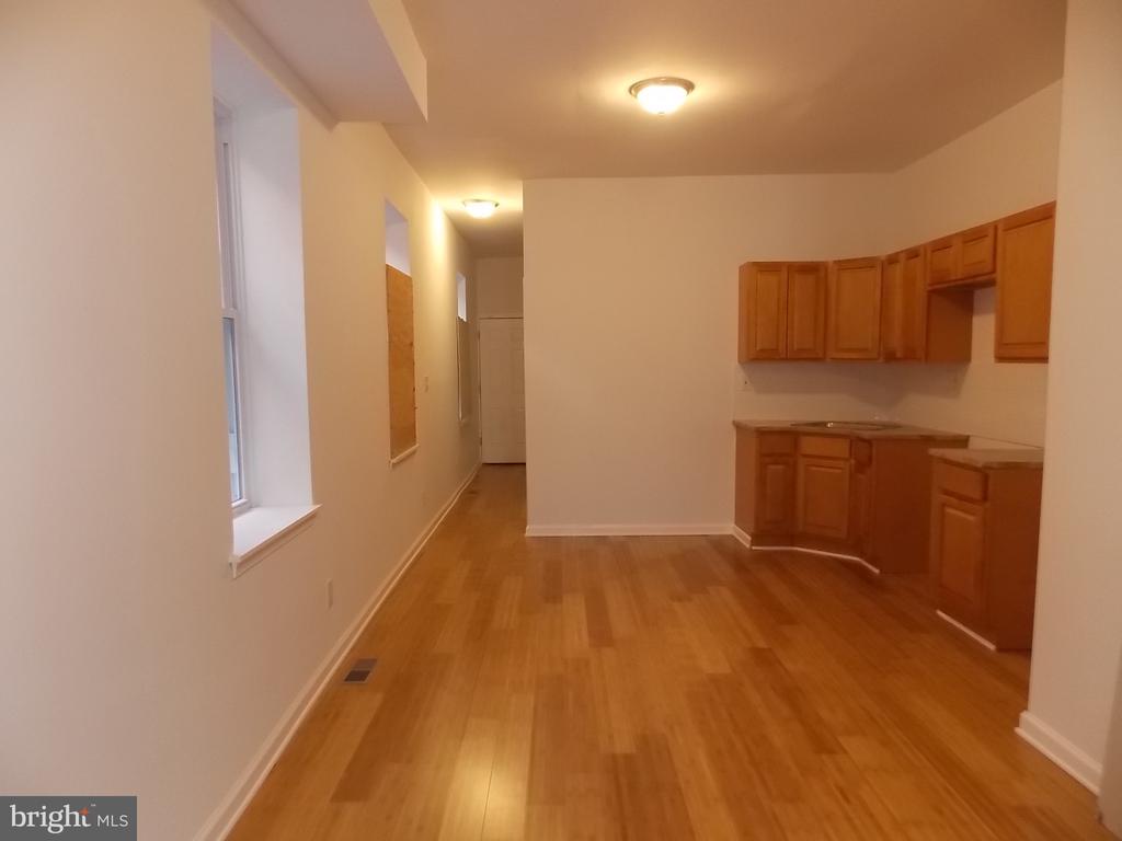 107 N 52ND STREET