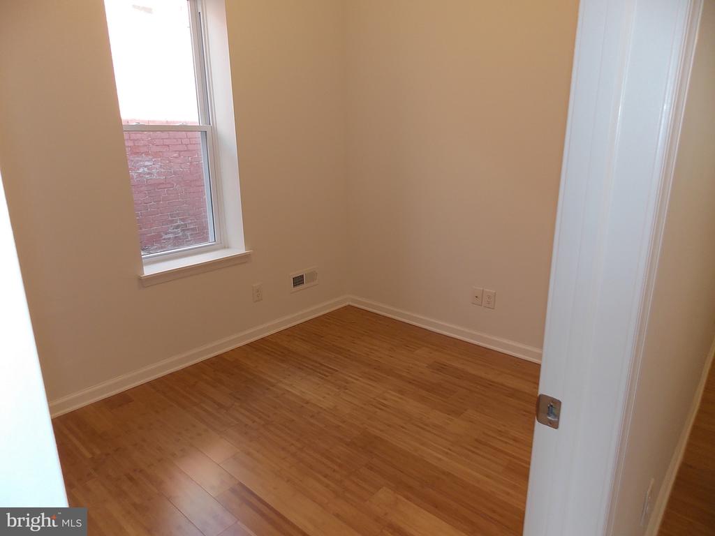 107 N 52ND STREET