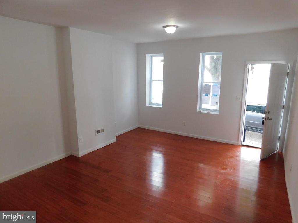 433 N 50TH STREET