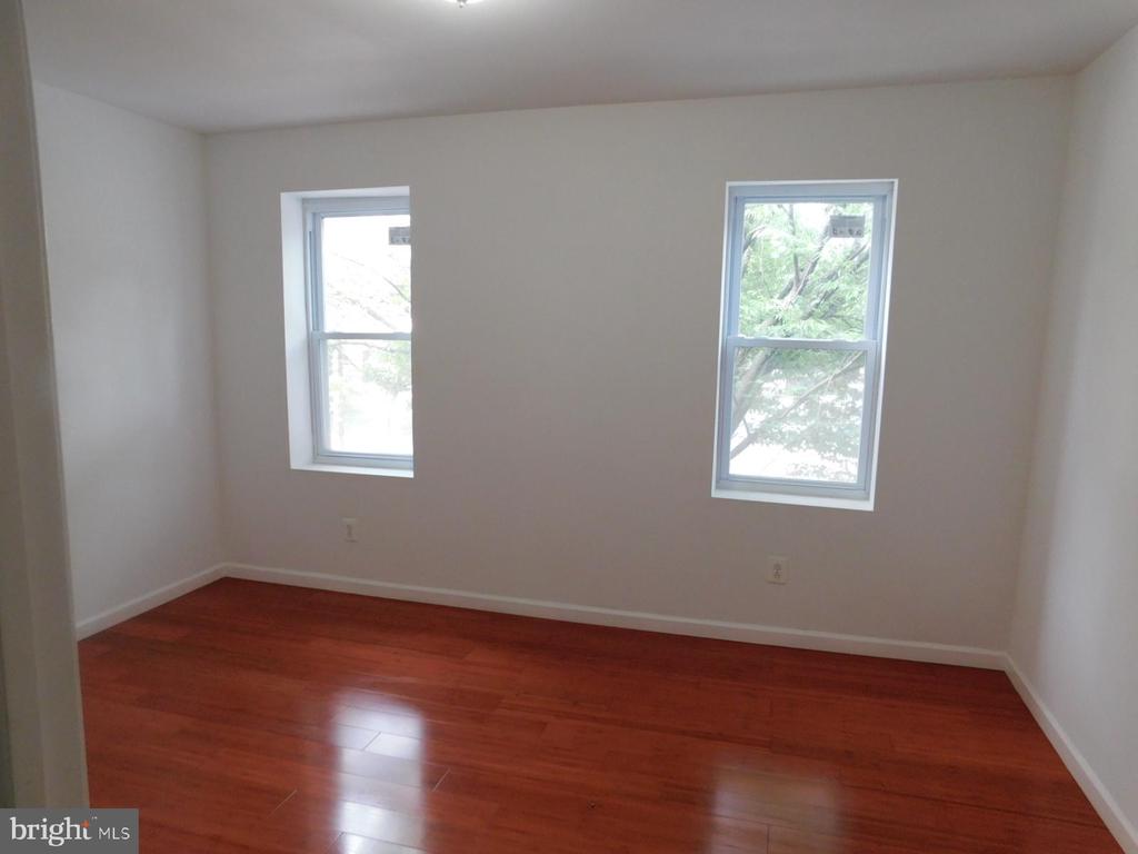 433 N 50TH STREET