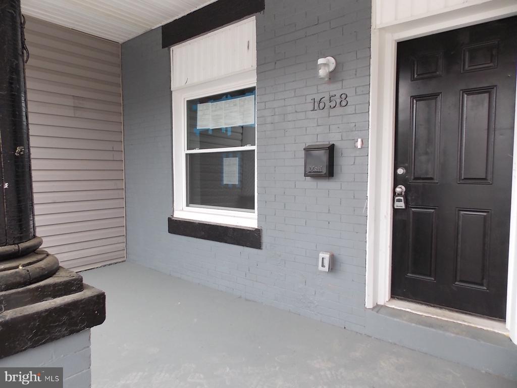 1658 S 54TH STREET