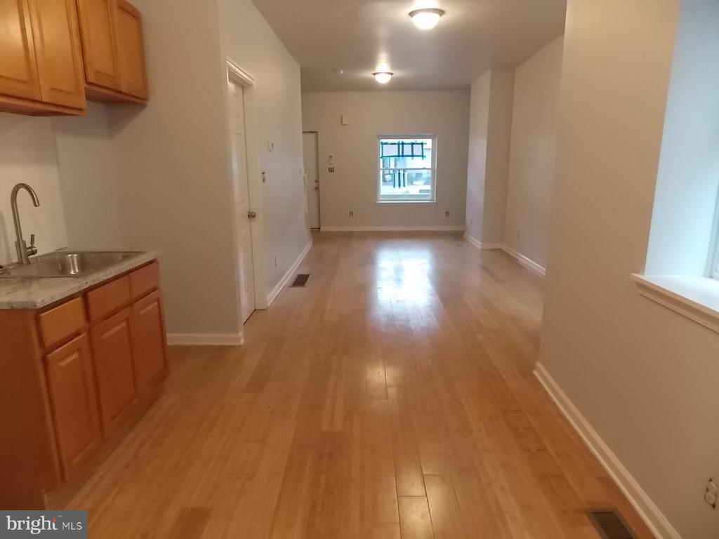 1658 S 54TH STREET