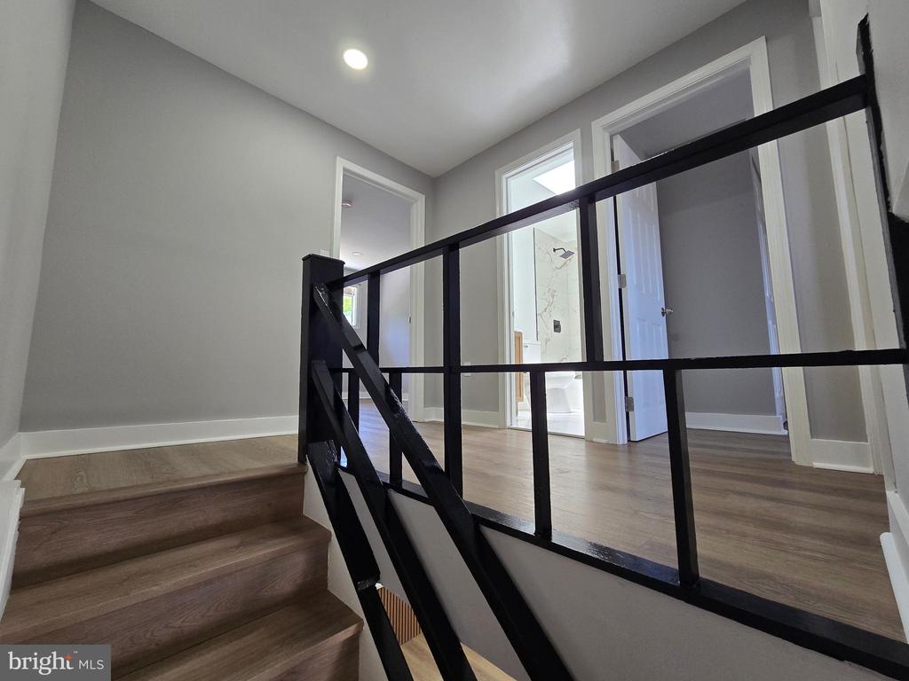 1426 DONDILL PLACE