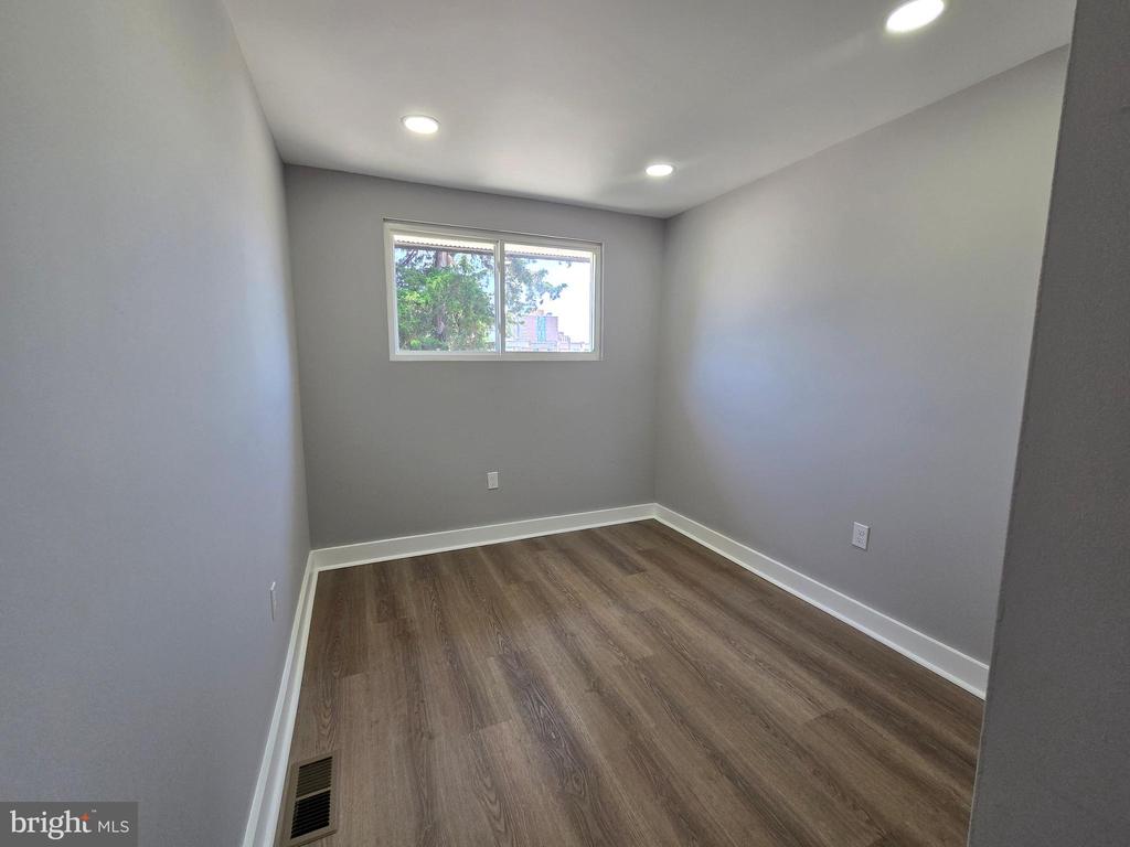 1426 DONDILL PLACE