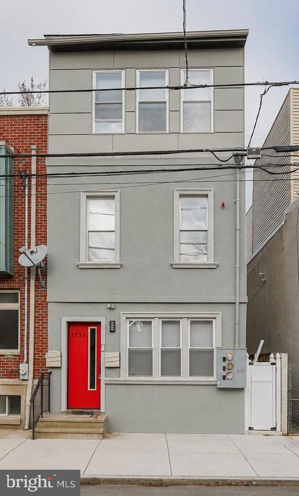 2222 FRANKFORD AVENUE