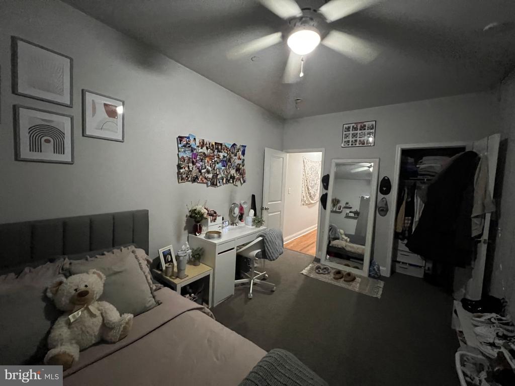 1803 W BERKS