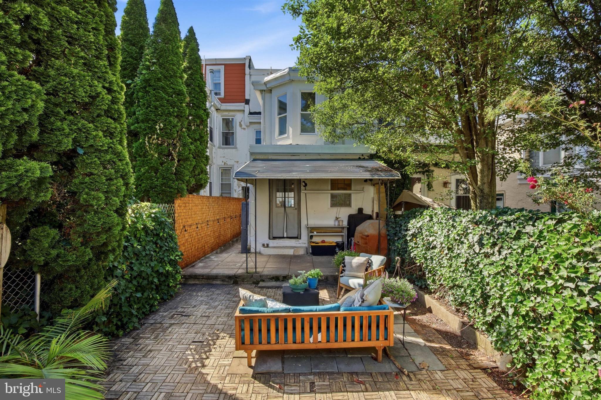 118 HERMIT STREET