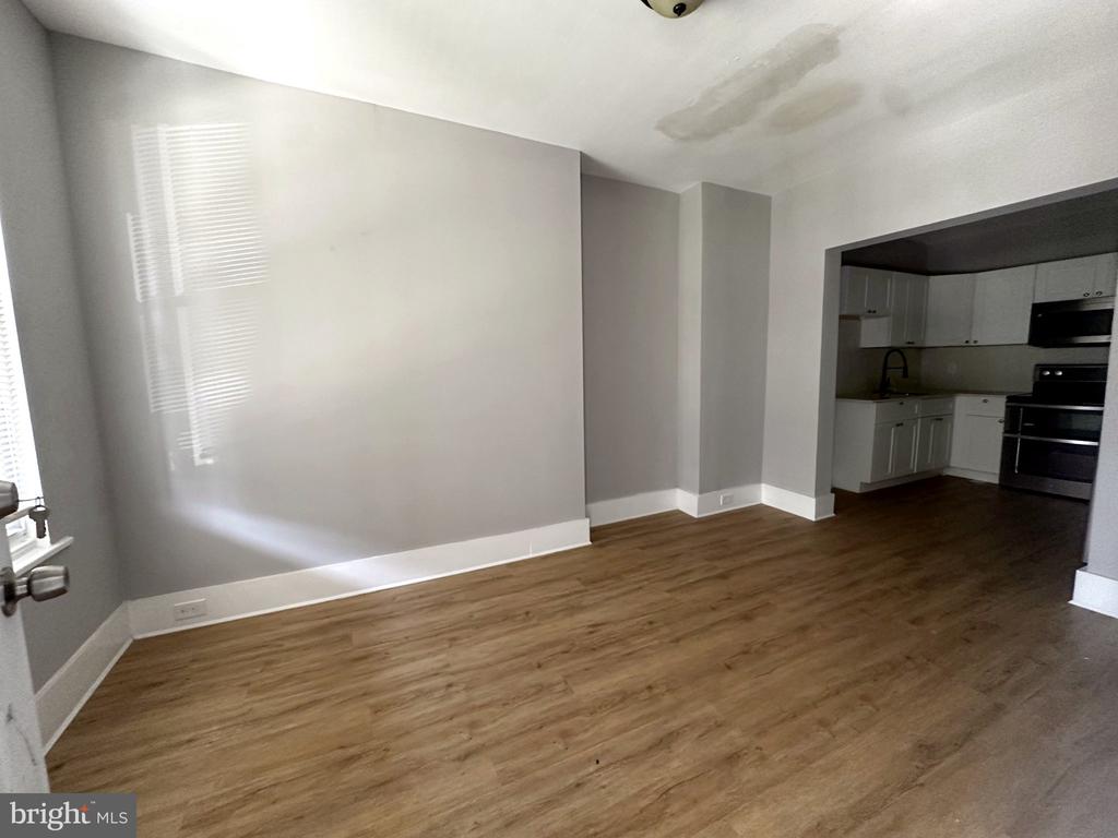 6041 HAZEL AVENUE Unit: 1