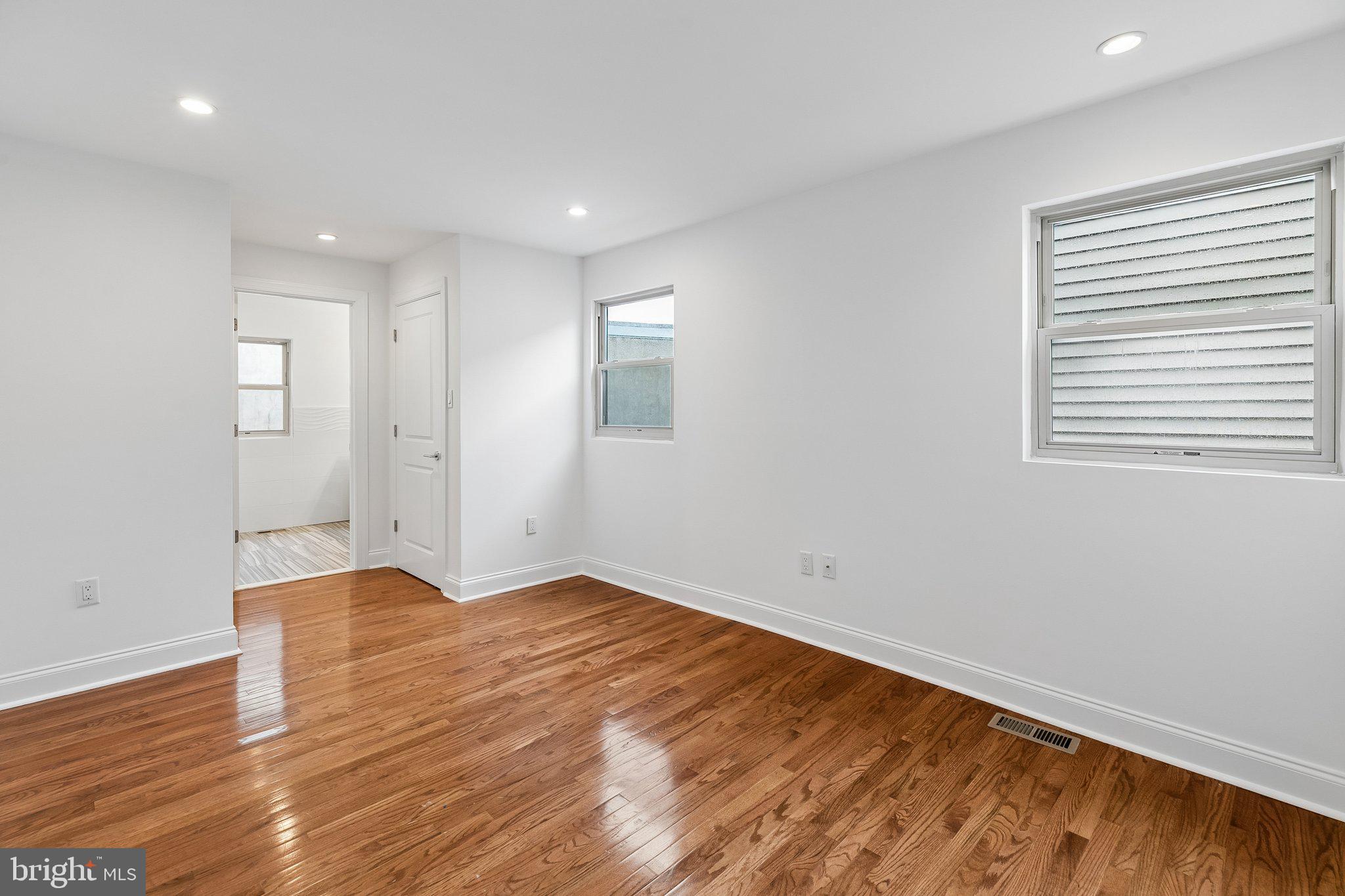 1818 S 4TH STREET