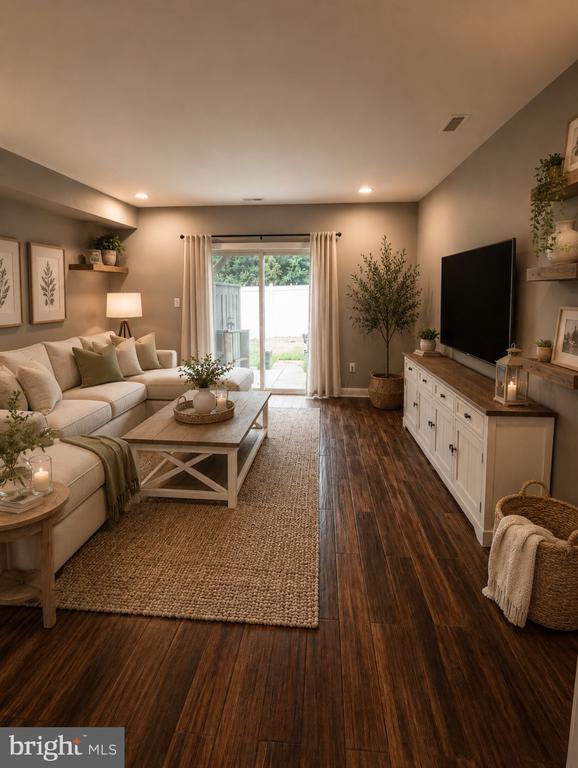 286 PARKER AVENUE Unit: D