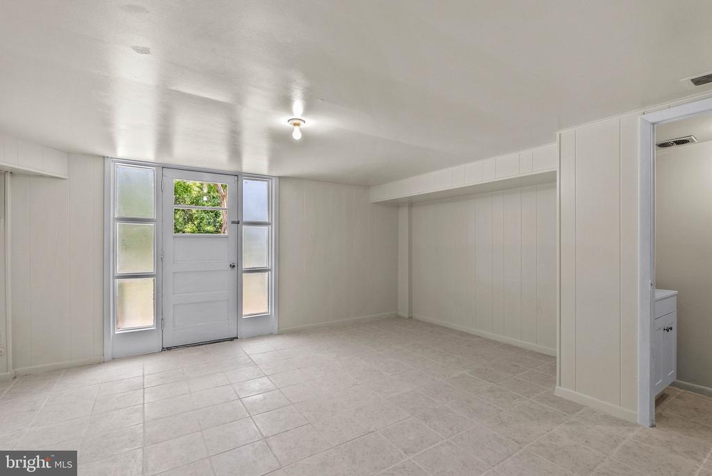 9107 RYERSON ROAD