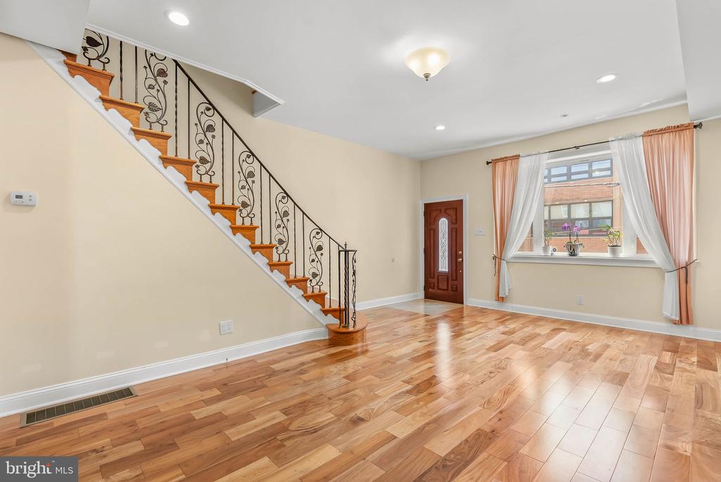 2515 S 16TH STREET