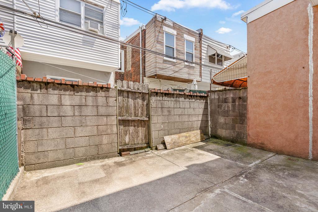 2515 S 16TH STREET