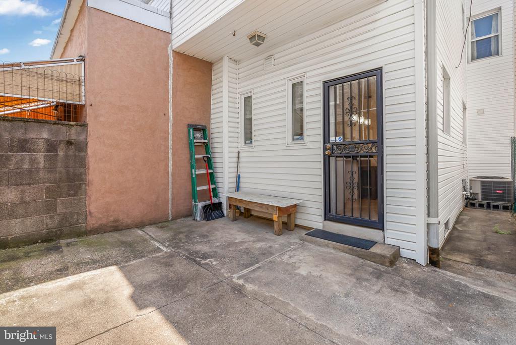 2515 S 16TH STREET
