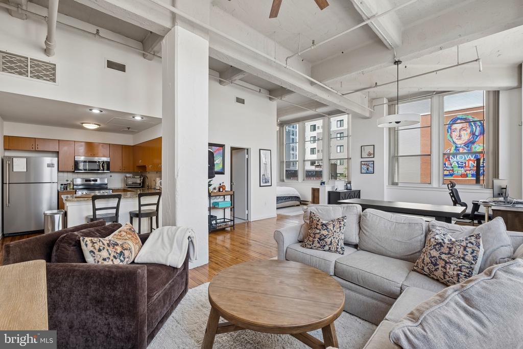 1238 CALLOWHILL STREET Unit: 308