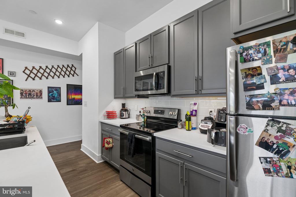 2019 E SUSQUEHANNA AVENUE