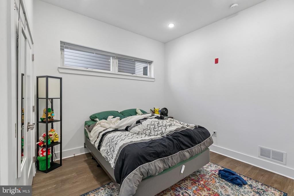 2019 E SUSQUEHANNA AVENUE