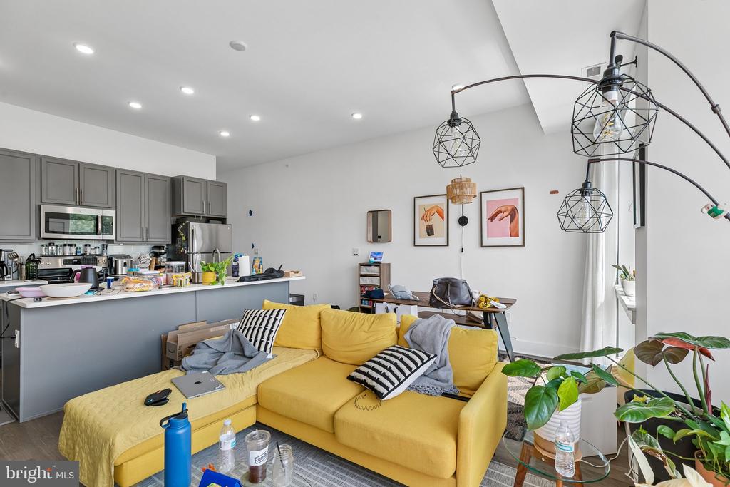2019 E SUSQUEHANNA AVENUE