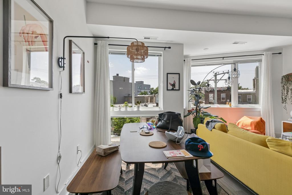 2019 E SUSQUEHANNA AVENUE