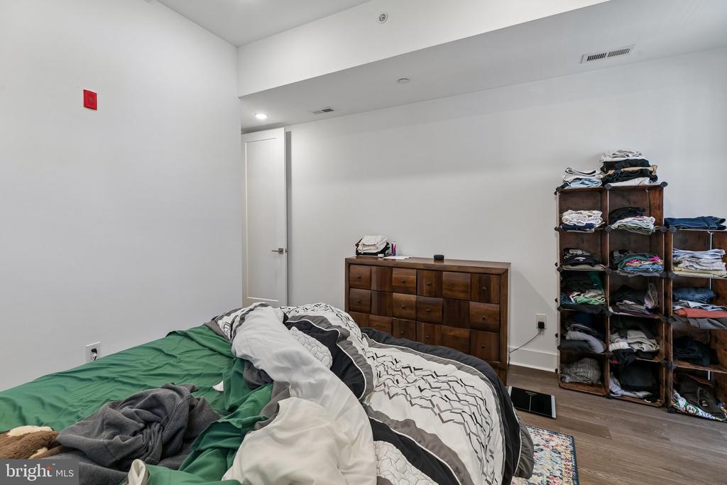 2019 E SUSQUEHANNA AVENUE
