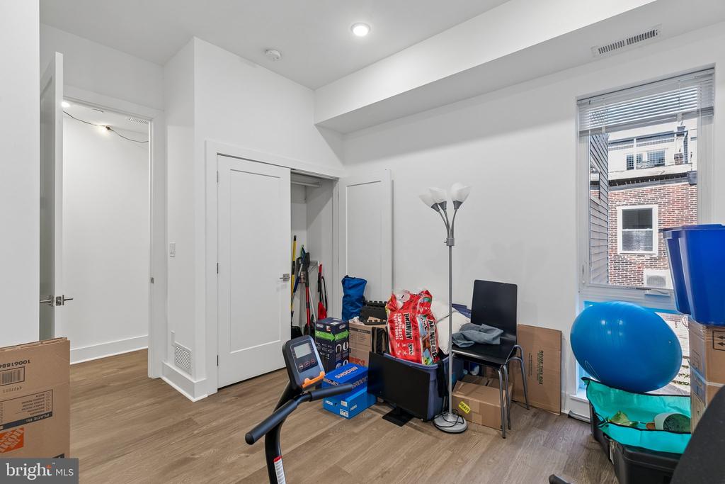 2019 E SUSQUEHANNA AVENUE