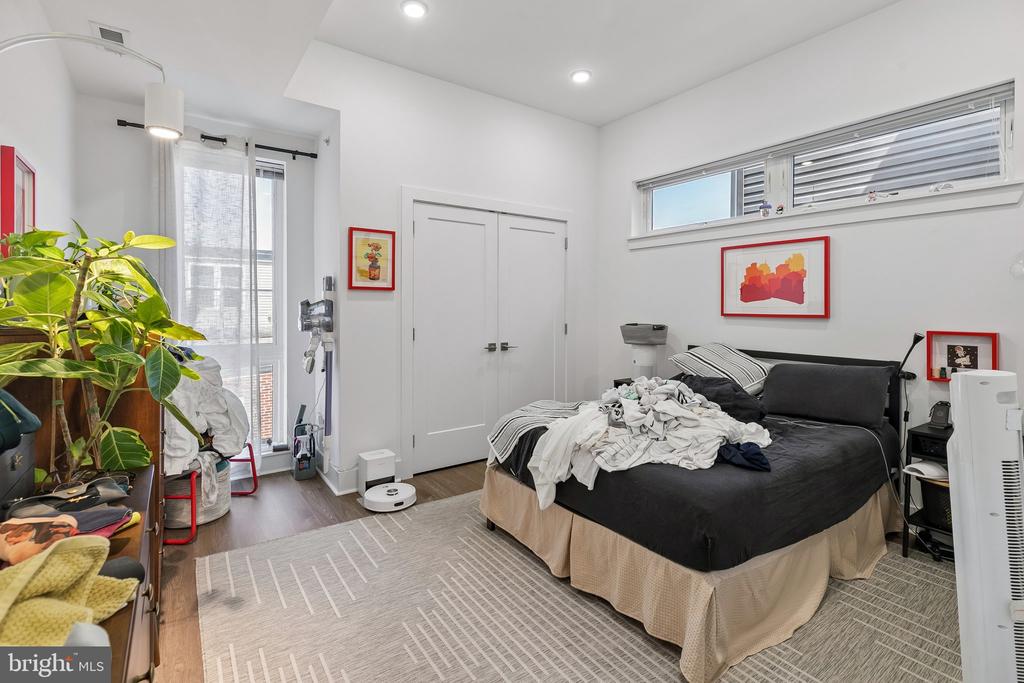2019 E SUSQUEHANNA AVENUE