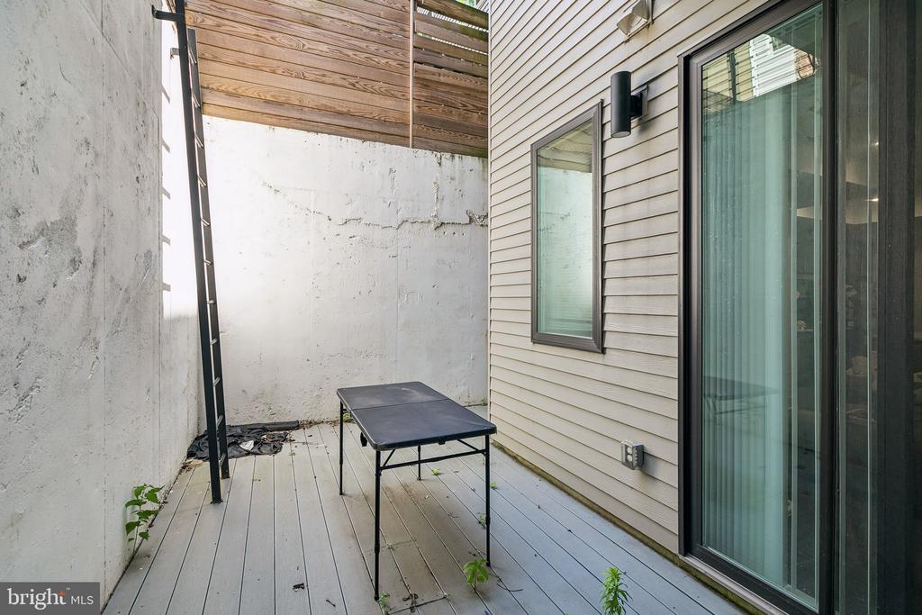 2019 E SUSQUEHANNA AVENUE