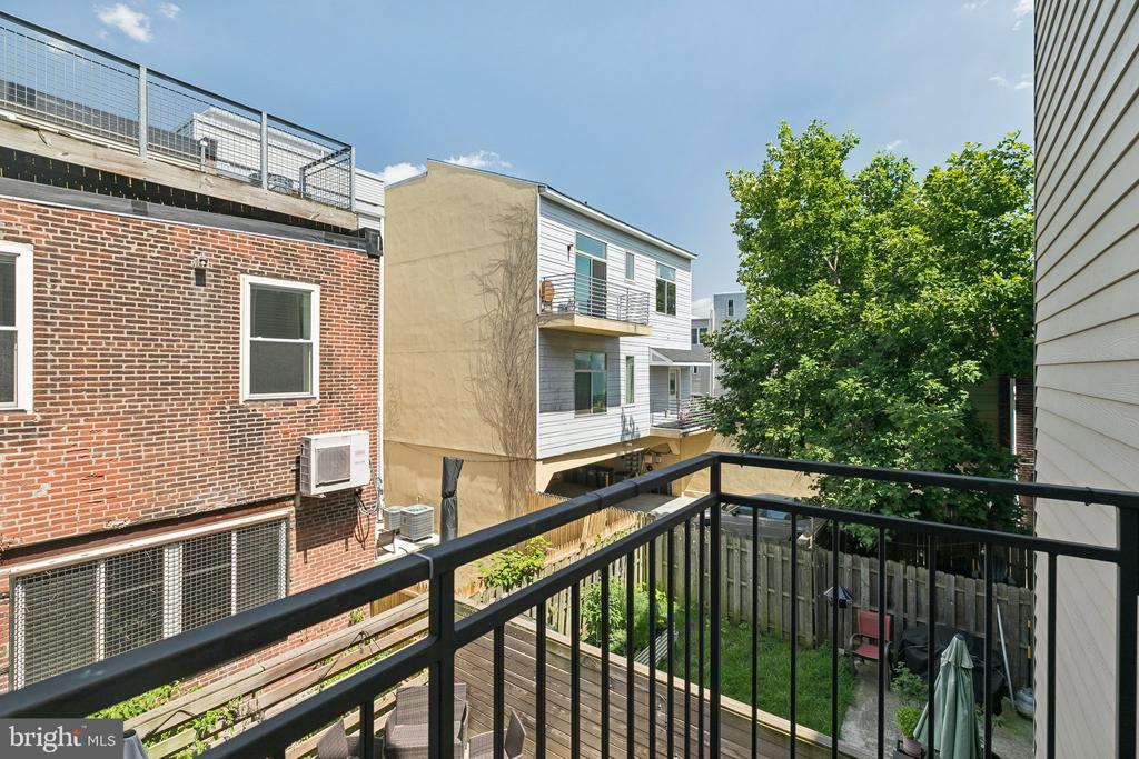 2019 E SUSQUEHANNA AVENUE