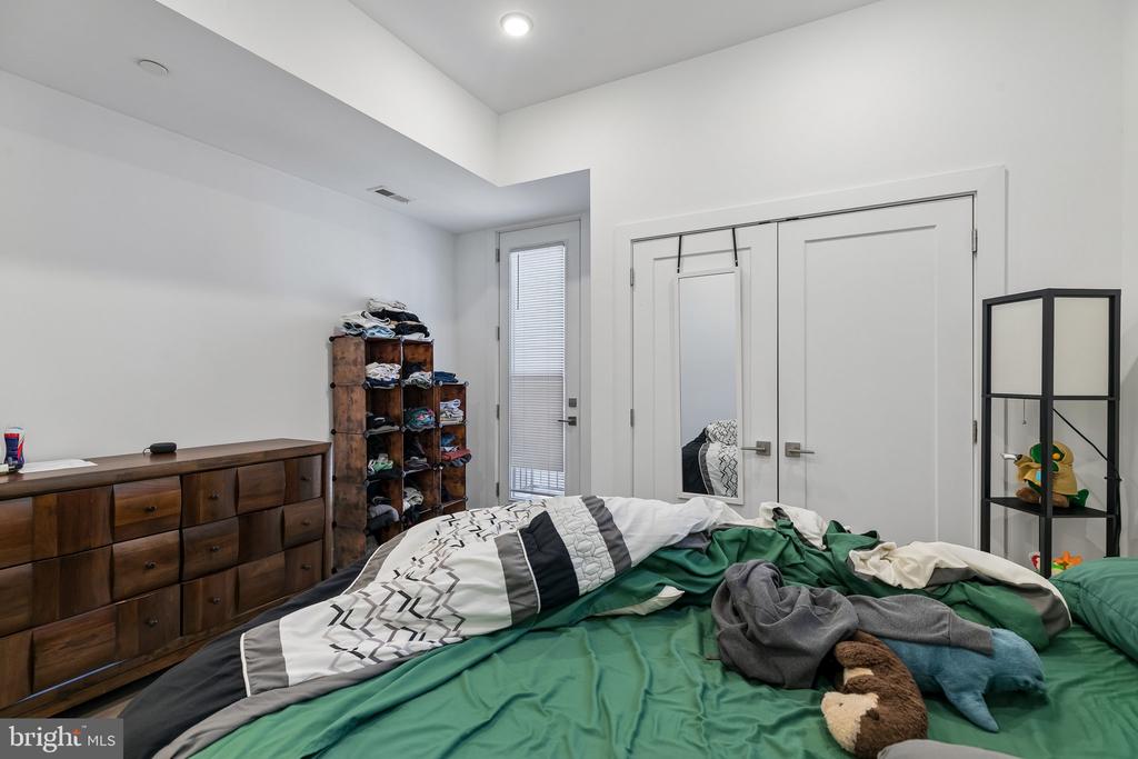 2019 E SUSQUEHANNA AVENUE