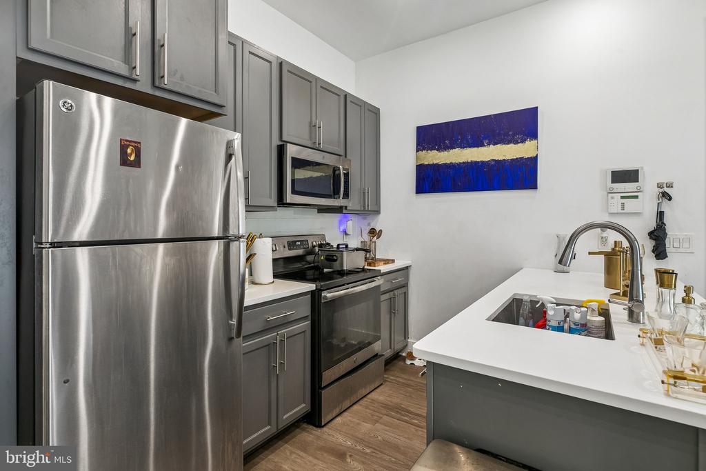 2019 E SUSQUEHANNA AVENUE