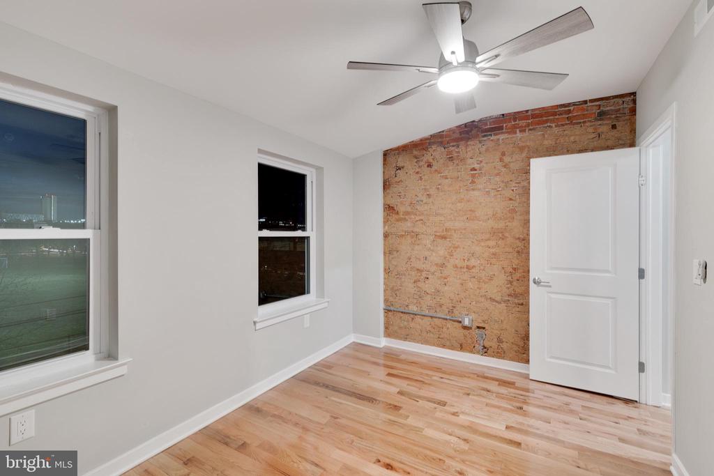 1435 N 5TH STREET Unit: 3