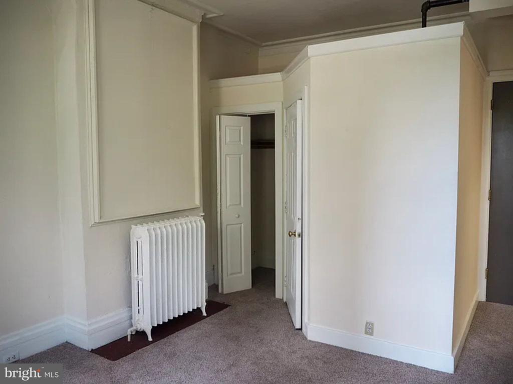 3318 ARCH STREET Unit: 2
